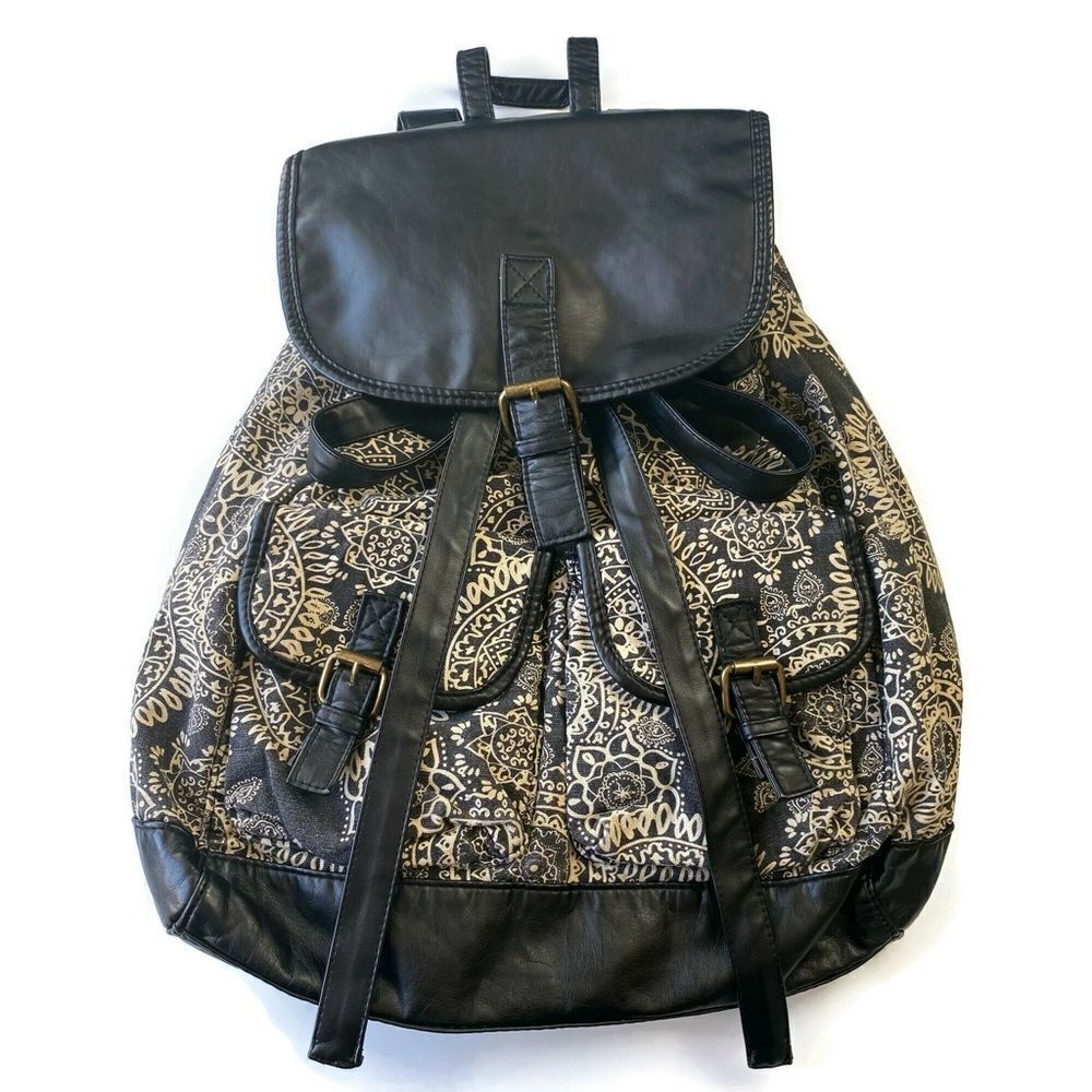 T-Shirt & Jeans Faux Leather/Creme Floral Backpack